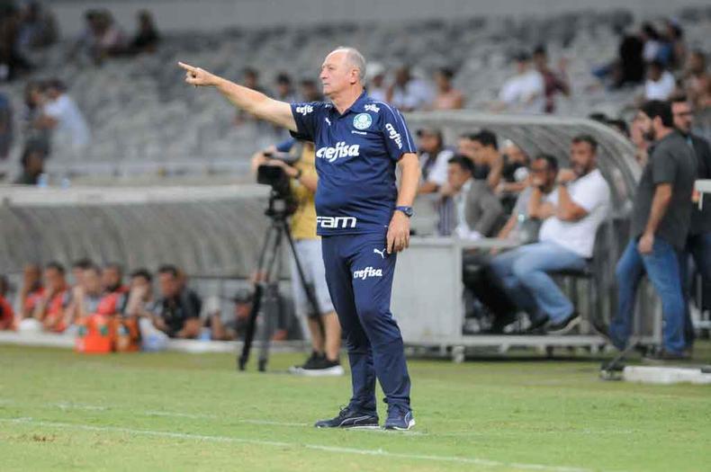 O técnico palmeirense Luiz Felipe Scolari terá força máxima para o segundo duelo com o Inter(foto: Alexandre Guzanshe/EM/D.A Press - 12/5/19) O técnico palmeirense Luiz Felipe Scolari terá força máxima para o segundo duelo com o Inter(foto: Alexandre Guzanshe/EM/D.A Press - 12/5/19)