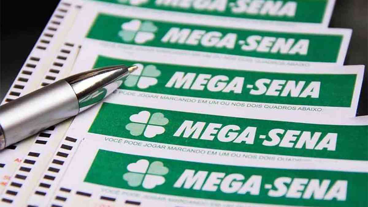 Mega-Sena acumula e prêmio vai a R$ 32 milhões na terça