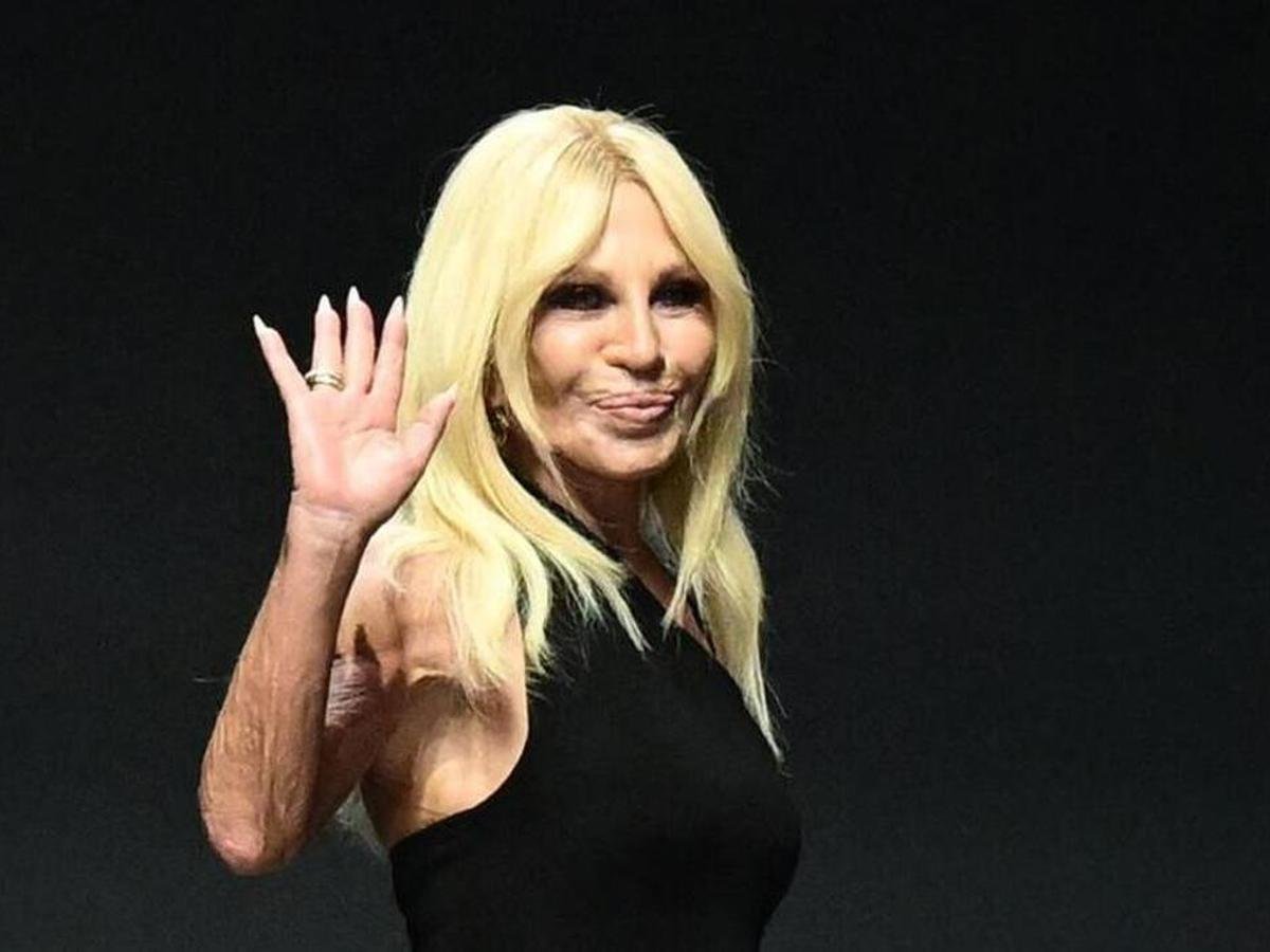 donatella-versace_1_51139.jpg