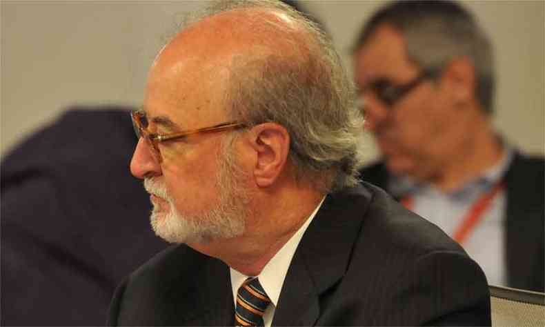 Eduardo Azeredo renunciou ao mandato de deputado federal em 2014(foto: Jair Amaral/EM/D.A Press - 22/5/17)
