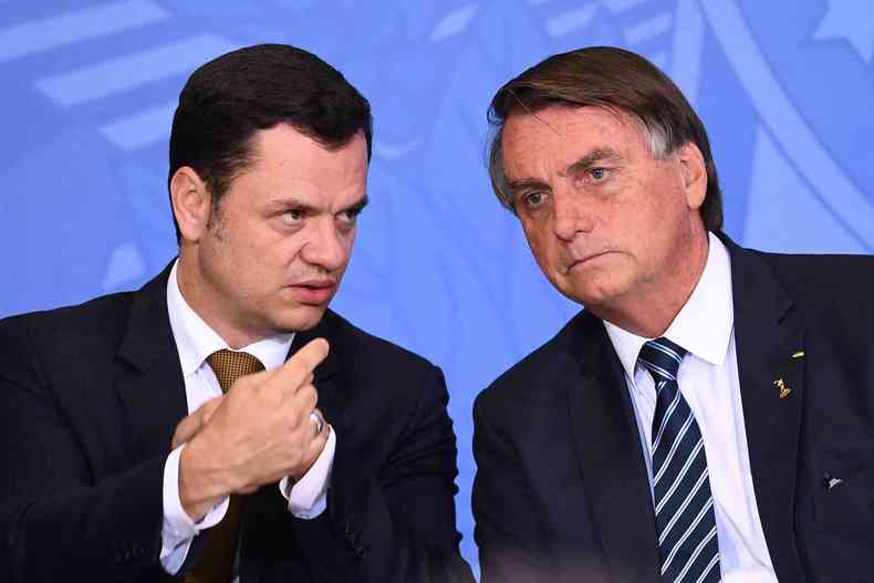Anderson Torres e Bolsonaro conversam