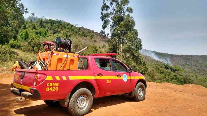 Foto de viatura do Corpo de Bombeiros