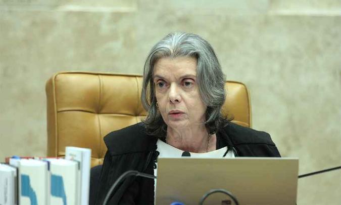 Cármen pediu que a União se manifeste sobre a segunda ação. A de prestação de contas ainda não chegou as mãos da ministra, de acordo com o andamento processual(foto: Rosinei Coutinho/SCO/STF) Cármen pediu que a União se manifeste sobre a segunda ação. A de prestação de contas ainda não chegou as mãos da ministra, de acordo com o andamento processual(foto: Rosinei Coutinho/SCO/STF)