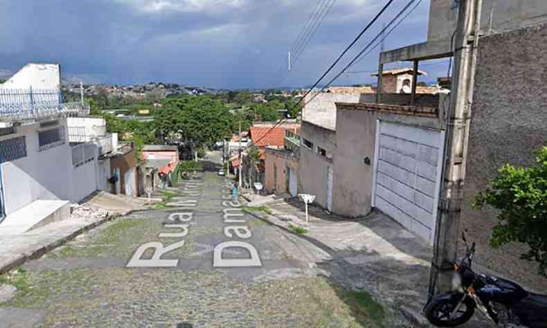 Local onde o crime aconteceu, no Bairro Minas Caixa, em Venda Nova(foto: Reproduo/Google Street View)