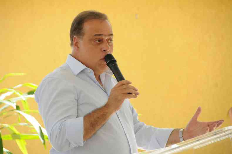 Paulo Abi-Ackel, presidente do PSDB-MG: 