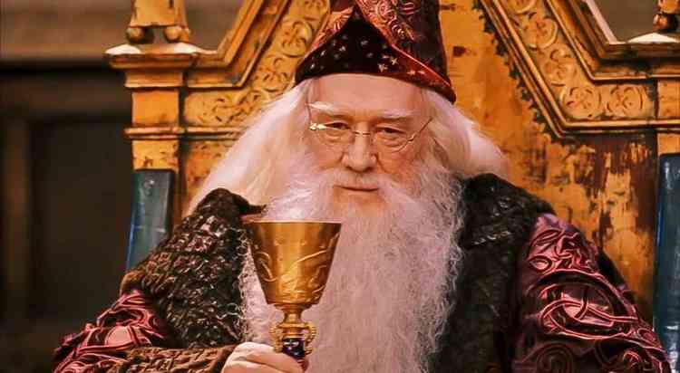 Michael Gambon, o Dumbledore,  o caso de morte mais recente no elenco da srie Harry Potter