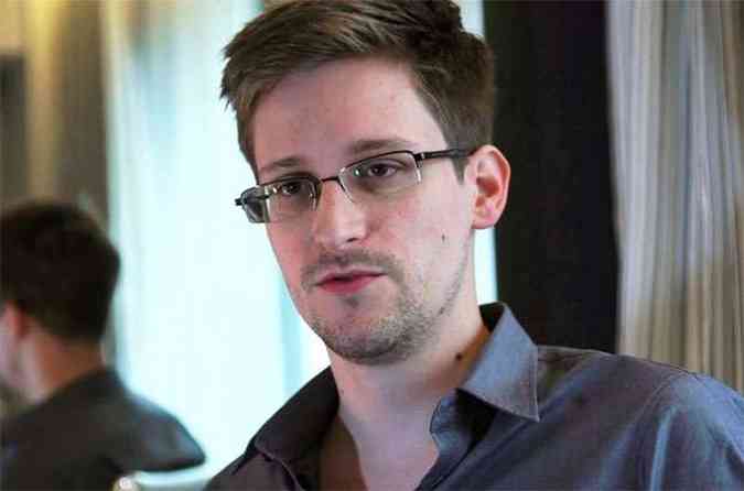 Snowden denunciou espionagem de dados de civis por governo dos EUA(foto: REUTERS/Glenn Greenwald/Laura Poitras/Courtesy of The Guardian/Handout via Reuters )