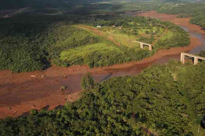 De propriedade da mineradora Vale, a barragem 1, situada na mina do Córrego do Feijão, em Brumadinho, deixou pessoas mortas, desaparecidos e uma devastação ambientalTúlio Santos/EM/D.A Press