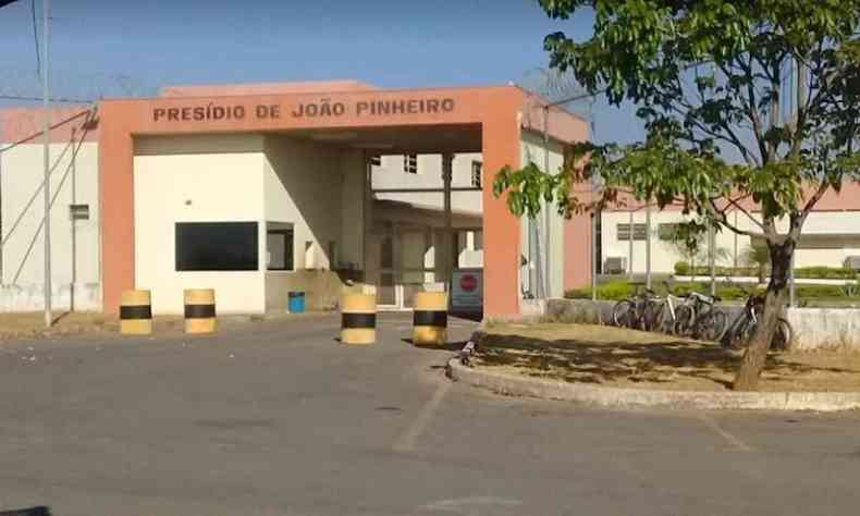 Fachada do Presídio de João Pinheiro