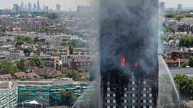 A Torre Grenfell em Londres foi revestida com materiais inflamveis(foto: Getty Images)
