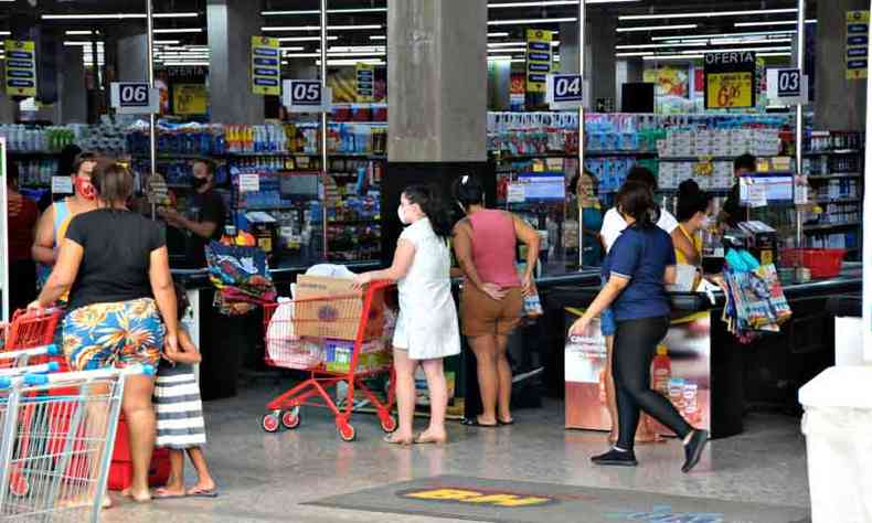 O comrcio teve o melhor abril em 21 anos, animando o mercado(foto: Juarez Rodrigues/EM/D.A Press - 21/4/21)