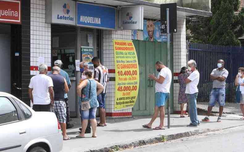 Na foto, casa lotrica no bairro Barreiro de Cima