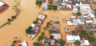 Muria, na Zona da Mata de Minas Gerais, que no incio do ano sofreu com o transbordamento do rio homnimo, vai receber ajuda do governo(foto: FERNANDO PRIAMO/TRIBUNA DE MINAS - 5/1/2012 )