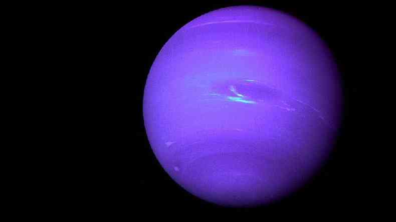 A existncia de Netuno foi prevista como uma explicao matemtica para a rbita incomum de Urano(foto: Getty Images)