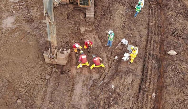 Bombeiros identificam a 267 vtima de rompimento de barragem em Brumadinho.