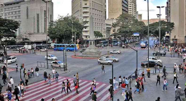 Imagem da Praa Sete no centro de Belo Horizonte