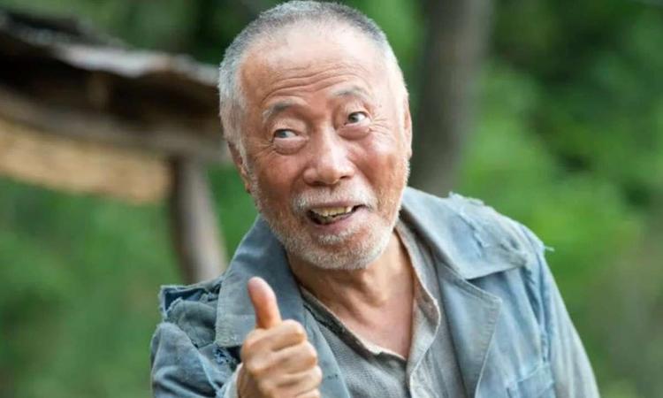 Ator Byun Hee-bong