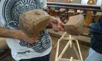 Martelos de madeira do sculo 18 descobertos na Matriz de Nossa Senhora da Conceio(foto: Escritrio Tcnico de Congonhas/Iphan-MG)
