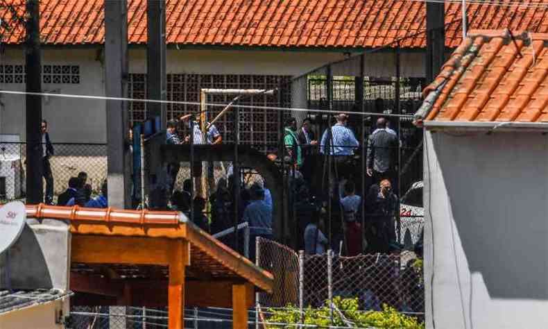 Tragdia em Suzano deixou dez mortos(foto: Nelson Almeida/AFP)