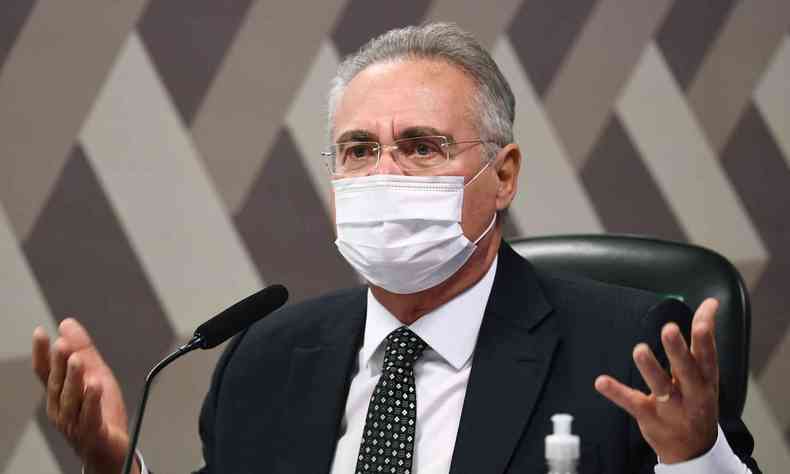 O senador afirmou que Bolsonaro 'praticou todo tipo de ilegalidade'(foto: AFP / EVARISTO SA)