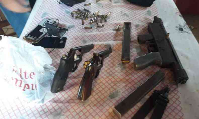 Material foi encontrado com a quadrilha durante operao da PM(foto: Polcia Militar (PM) /Divulgao)