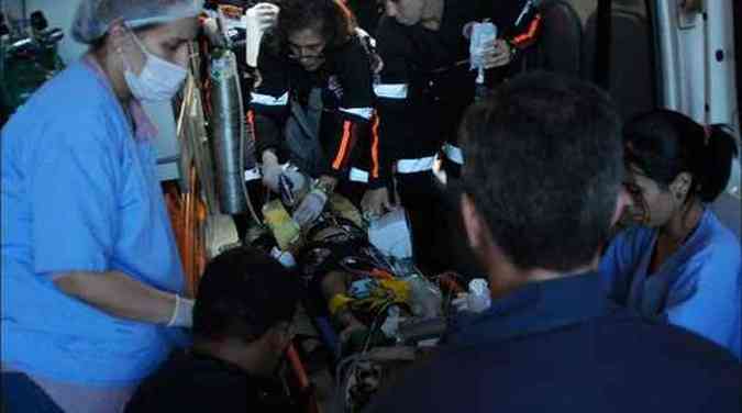 O garoto chegou a ser ressuscitado em duas paradas respiratrias(foto: Tlio Santos/EM/D.A.Press)