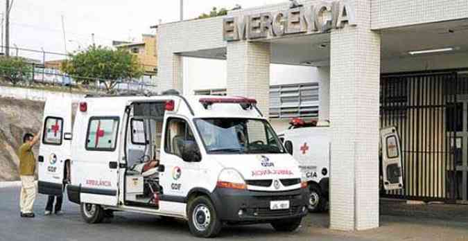 Hospital Regional do Parano: enquanto o mdico boliviano foi afastado da funo, tcnico de enfermagem virou alvo da Corregedoria(foto: Dnio Simes/Esp. CB/DA Press)