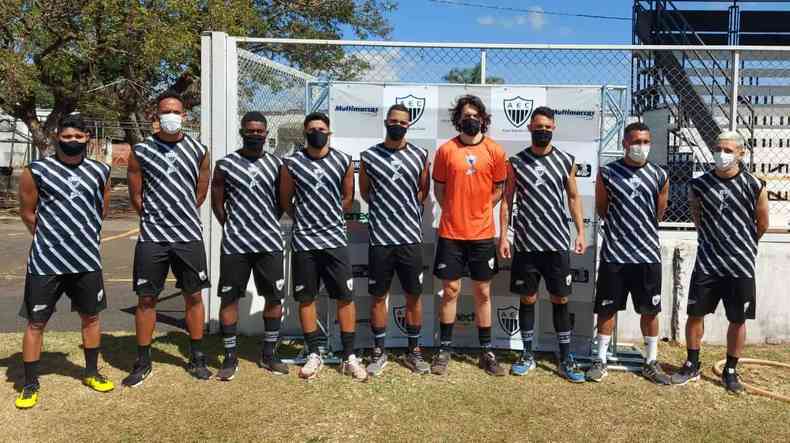 Elenco 1998.  Campeonato nacional, Clube, Esportes