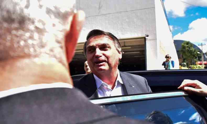 Bolsonaro diz que sua filha de 11 anos não será vacinada contra COVID-19 -  Politica - Estado de Minas
