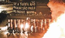 Filmes e livros se debruam sobre as manifestaes que pararam o pas