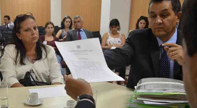 Mdica cubana presta depoimento no Ministrio Pblico do Trabalho(foto: Elza Fiza/Agncia Brasil)
