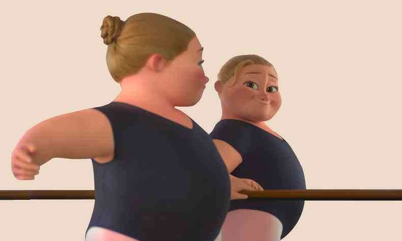 A personagem Bianca est praticando bal enquanto se olha no espelho