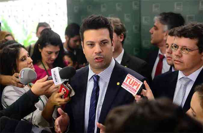 Leonardo Picciani fica fortalecido na liderana do PMDB na Cmara (foto: Gustavo Lima/Cmara dos Deputados - 17/12/15)