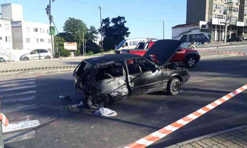 Segundo a Polcia Militar (PM), o acidente aconteceu prximo ao Bairro Planalto(foto: Polcia Militar/Divulgao)