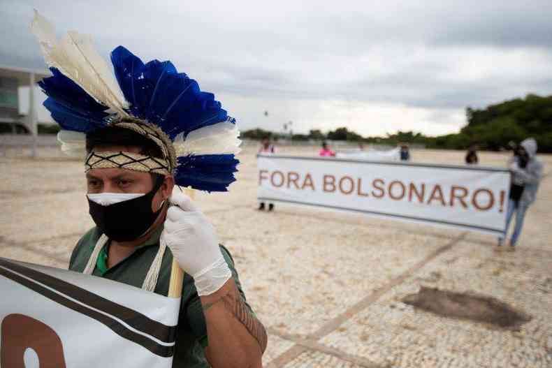 Lideranas indgenas so contra acordo de Biden com Bolsonaro(foto: EPA)