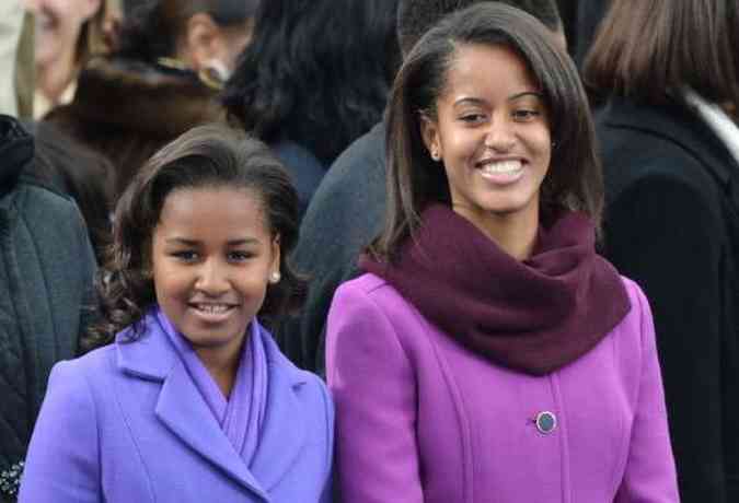 Malia,  direita, com a irm Sasha,  esquerda(foto: AFP Photo)