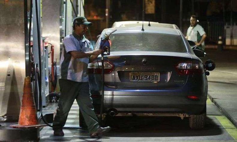 O último ajuste no preço dos combustíveis foi em 1º de julho(foto: Luis Nova/Esp. CB/D.A Press) O último ajuste no preço dos combustíveis foi em 1º de julho(foto: Luis Nova/Esp. CB/D.A Press)