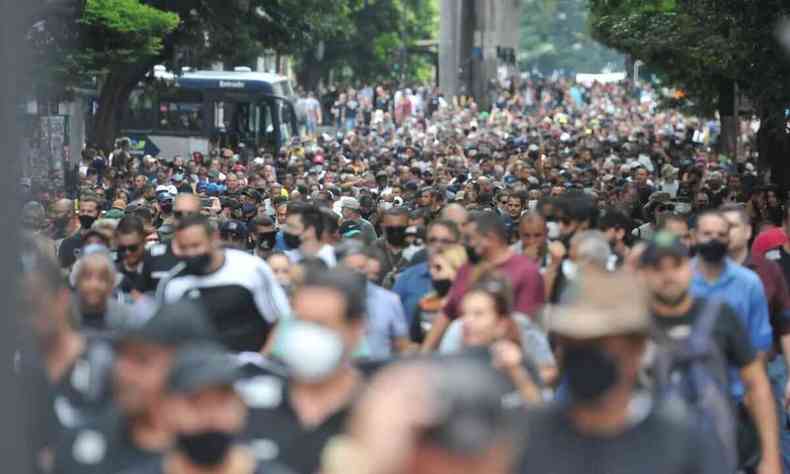 Manifetantes na rua