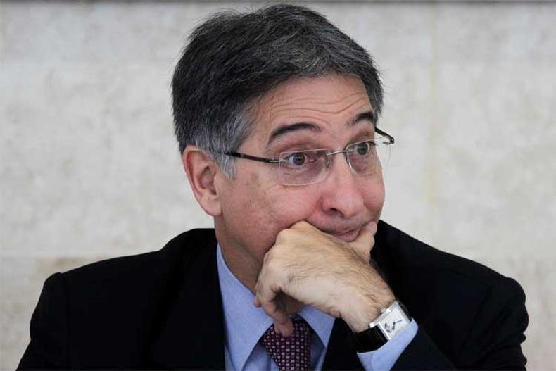 O governador Fernando Pimentel sancionou o projeto em cumprimento � lei federal que disp�e sobre a rela��o entre os entes federados, suas autarquias, funda��es, sociedades e entidades p�blicas e suas respectivas entidades de previd�ncia complementar(foto: Ueslei Marcelino)