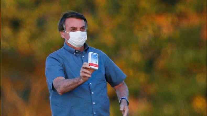 Bolsonaro defendeu uso de nebulizao de hidroxicloroquina, que no tem comprovao cientfica(foto: Reuters)