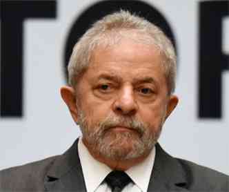 Lula se reuniu com Dilma para analisar discurso a ser construdo para o governo e o PT sobreviverem(foto: Evaristo S)