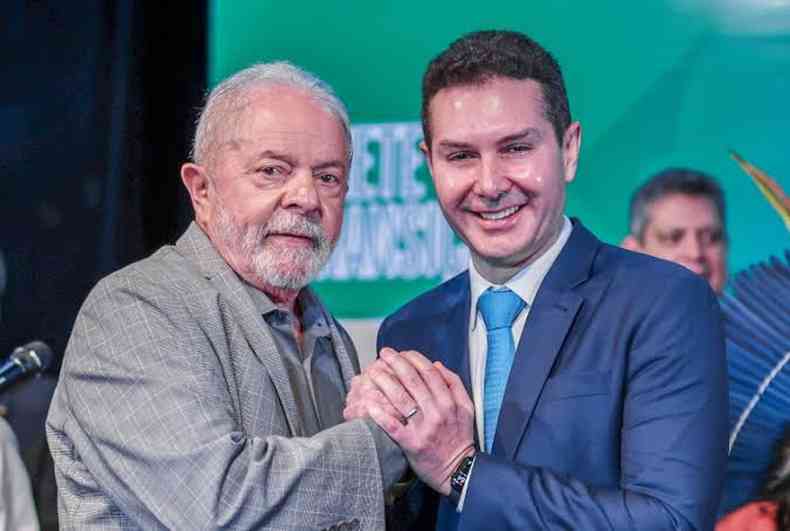 Lula e o ministro das Cidades, Jader Filho (MDB)