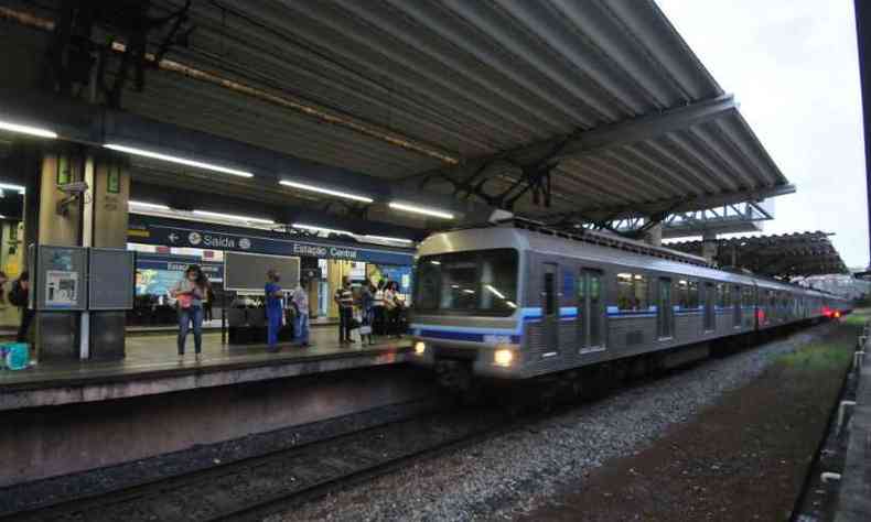 Expanso do metr j foi prometida por polticos de vrios partidos(foto: Tlio Santos/EM/D. A. Press)
