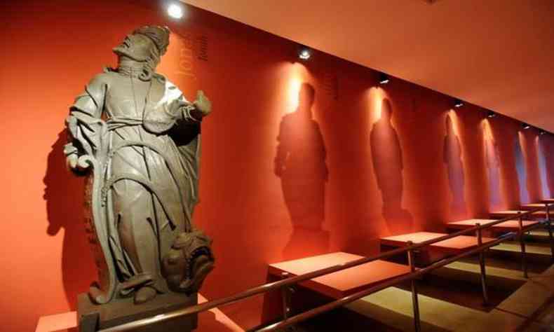 Rplica da esttua de Jonas exposta no Museu de Congonhas