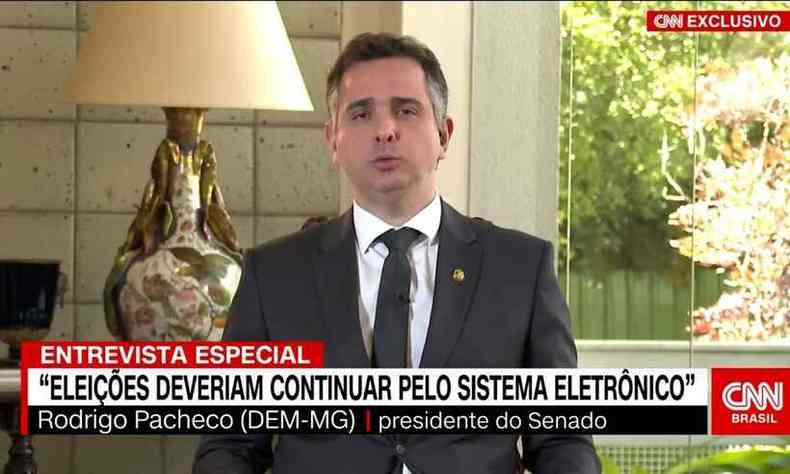 Rodrigo Pacheco, presidente do Senado, durante entrevista  CNN Brasil(foto: Reproduo/YouTube CNN Brasil)