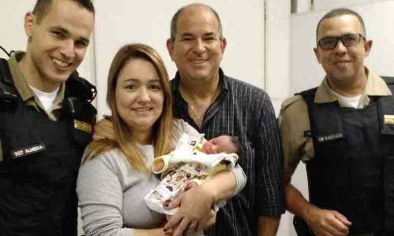 O casal acompanhou a beb at o hospital Sofia Feldman(foto: Arquivo pessoal)
