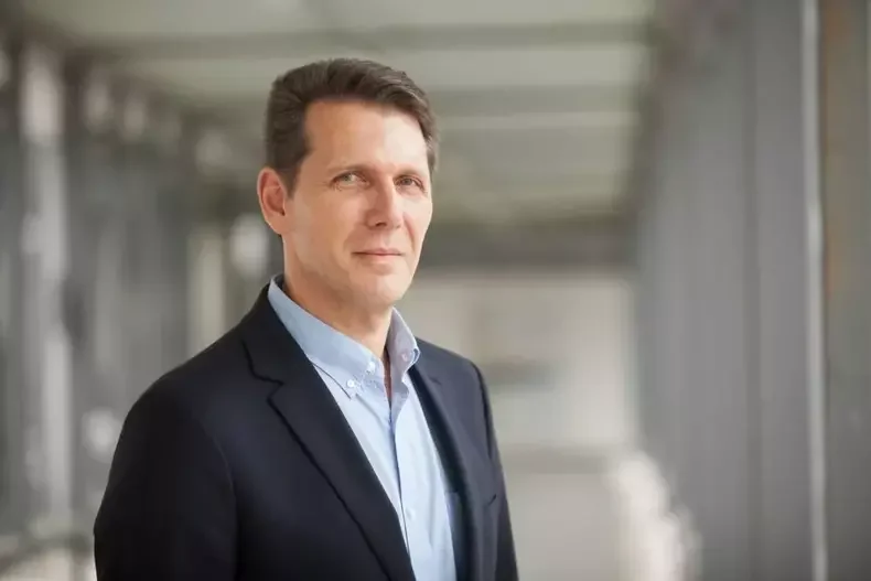 Fabio Faccio(foto: Wikipédia) Fabio Faccio(foto: Wikipédia)