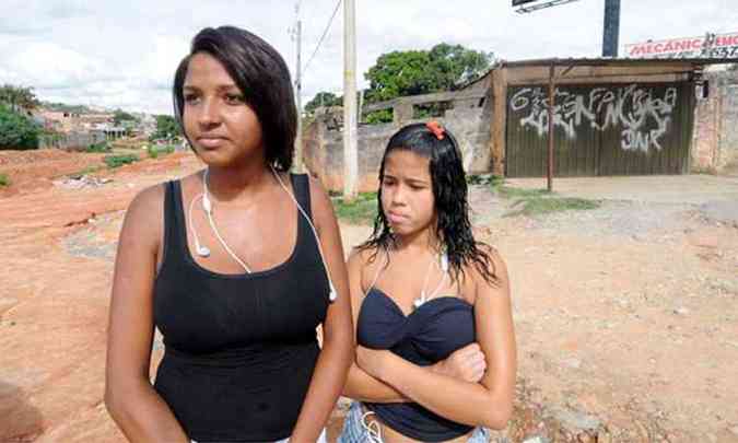 Brbara e Amanda, de Santa Luzia: faltam sade e emprego(foto: Cristina Horta/EM/D.A Press)