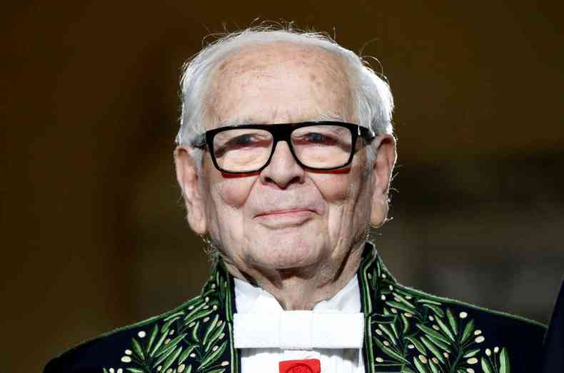 Estilista francs morreu nesta tera-feira (29) aos 98 anos.(foto: FRANCOIS GUILLOT / AFP )