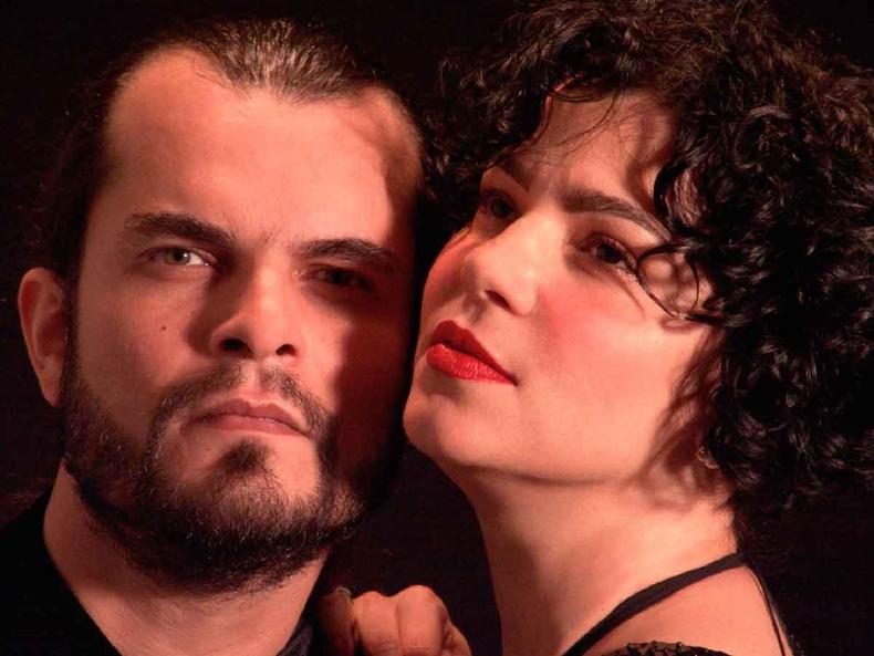 Sylvia Klein e Wagner Sande celebram 30 anos de carreira com show